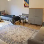 Miete 4 Schlafzimmer wohnung von 115 m² in Essen