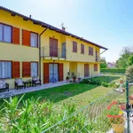 Rent 4 bedroom apartment of 90 m² in Viverone