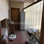 Affitto 5 camera appartamento di 160 m² in Bari