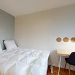 Rent a room of 118 m² in Nanterre