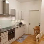 Rent 5 bedroom apartment of 90 m² in Berlin