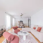 Appartement de 165 m² avec 5 chambre(s) en location à Paris