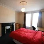 Rent 8 bedroom house in Leeds