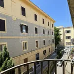 Rent 5 bedroom apartment of 128 m² in Napoli