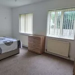 Rent 6 bedroom house in Borough of Spelthorne