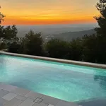 Rent 7 bedroom apartment of 150 m² in Cortona