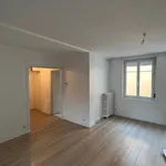 Rent 2 bedroom apartment of 75 m² in Écouflant