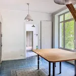 Maison de 296 m² avec 14 chambre(s) en location à Vaucresson