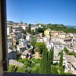 4-room flat piazza della Signoria, Centro Storico, Spoleto