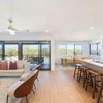 Rent 4 bedroom house in Port Macquarie