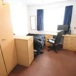 Rent 4 bedroom flat in Birmingham