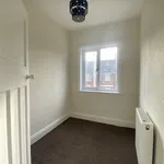 To Let 3 Bed Mid Terraced House 7 Orchard Avenue £825 pcm