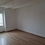 Appartement de 90 m² avec 4 chambre(s) en location à Vix