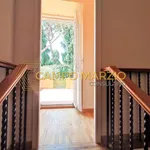 Rent 10 bedroom house of 600 m² in Rome