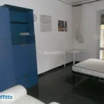 Affitto 4 camera appartamento di 120 m² in Genoa