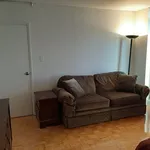 Rent 3 bedroom apartment in Toronto