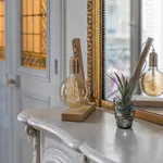 Appartement de 124 m² avec 3 chambre(s) en location à Paris