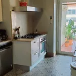 Rent a room of 162 m² in Lisbon