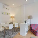 Rent 1 bedroom apartment of 75 m² in Porto