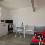 Maison de 30 m² avec 2 chambre(s) en location à Saint-Zacharie