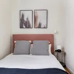 Rent 3 bedroom apartment of 45 m² in Madrid