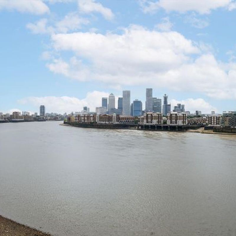 Flat to rent in Pelican Wharf, Wapping Wall, London E1W. Grewelthorpe