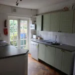 Rent 4 bedroom flat in South East England