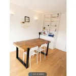 Rent 3 bedroom house in Brighton