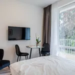 Rent 1 bedroom apartment of 20 m² in Berlin