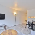 Appartement de 495 m² avec 1 chambre(s) en location à Vancouver