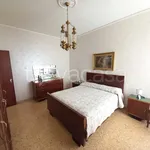 Rent 3 bedroom apartment of 100 m² in Capodimonte