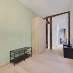 Appartement de 377 m² avec 1 chambre(s) en location à Paris