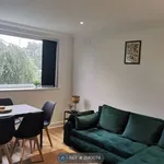 Rent 3 bedroom apartment in North West England