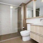 Rent 2 bedroom apartment in St Kilda