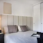 Appartement de 95 m² avec 5 chambre(s) en location à Paris