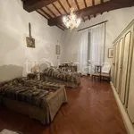 Rent 8 bedroom apartment of 260 m² in Perugia