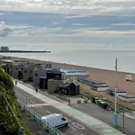 Rent 2 bedroom flat in Brighton