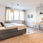 Miete 3 Schlafzimmer wohnung von 35 m² in Stuttgart