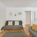 Rent 2 bedroom apartment of 70 m² in lisbon