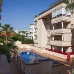 Rent 2 bedroom apartment of 117 m² in Alicante