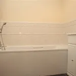 Rent 2 bedroom flat in Stirling