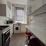 Rent 3 bedroom apartment in Yorkshire And The Humber