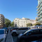 Rent 4 bedroom apartment in Lisbon