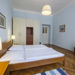 Pronajměte si 1 ložnic/e byt o rozloze 45 m² v Prague