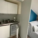 Appartement de 21 m² avec 1 chambre(s) en location à Poitiers