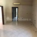 Affitto 3 camera appartamento di 110 m² in Giugliano in Campania