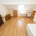 Rent 7 bedroom house in Leeds