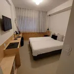 Quarto em porto