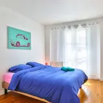 Appartement de 113 m² avec 5 chambre(s) en location à Paris