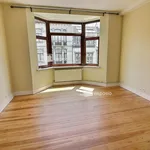 Rent 2 bedroom apartment in Schaerbeek